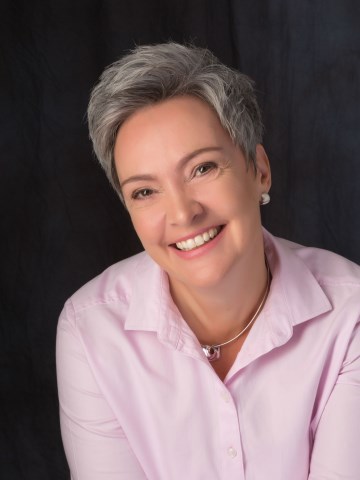 Hochzeitsreden Petra Weber - Trau Dich mal Anders, Trauredner Tuttlingen, Kontaktbild Hochzeitsreden Petra Weber - Trau Dich mal Anders, Trauredner Tuttlingen, Kontaktbild